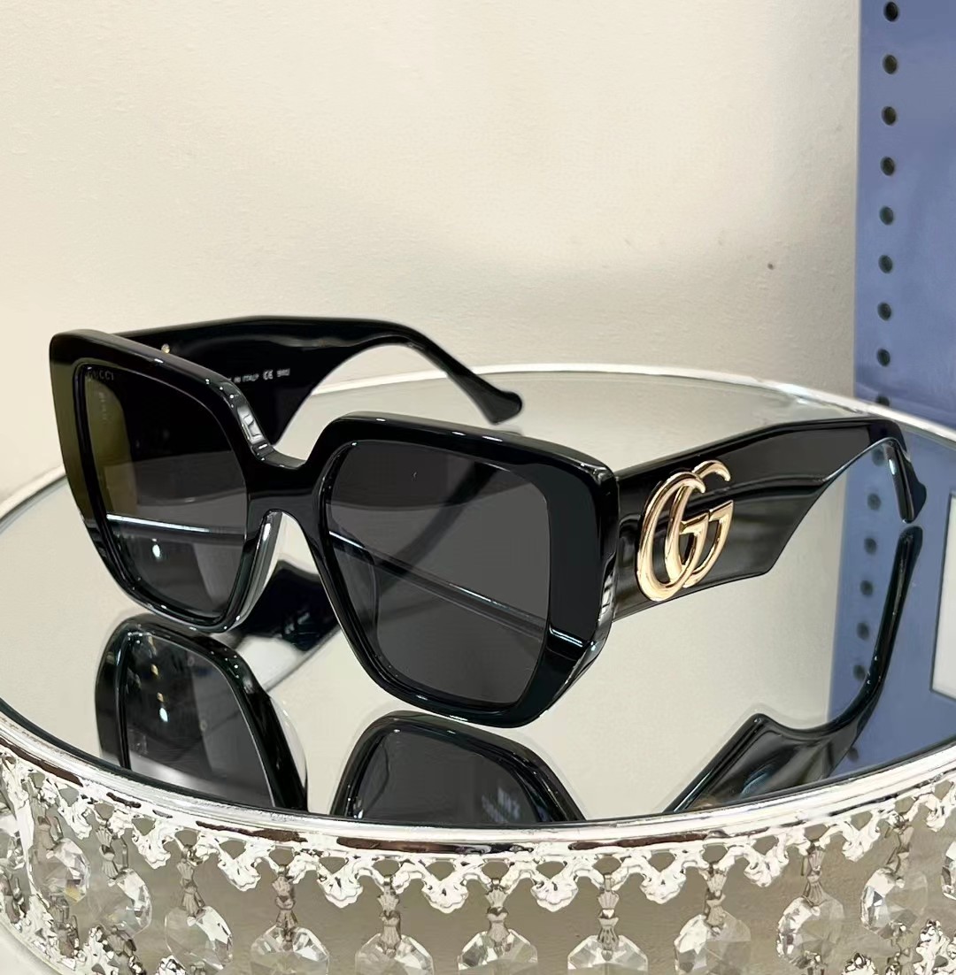 Gucci Sunglasses - DesignerGu