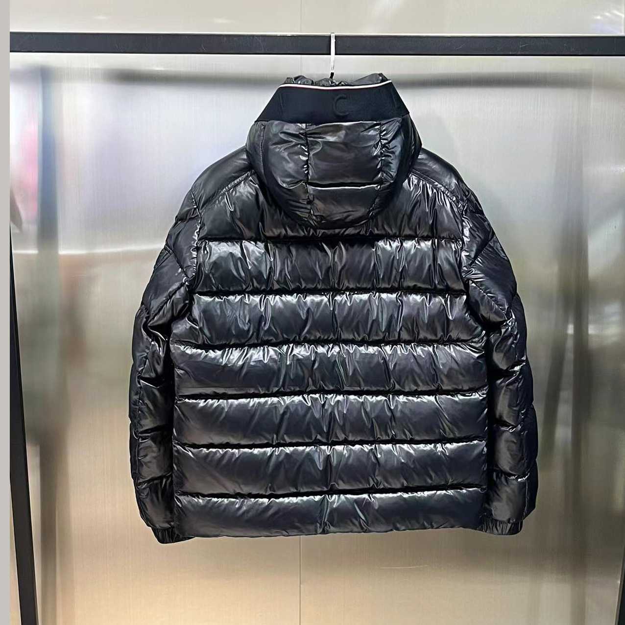 Moncler Pavin Short Down Jacket - DesignerGu