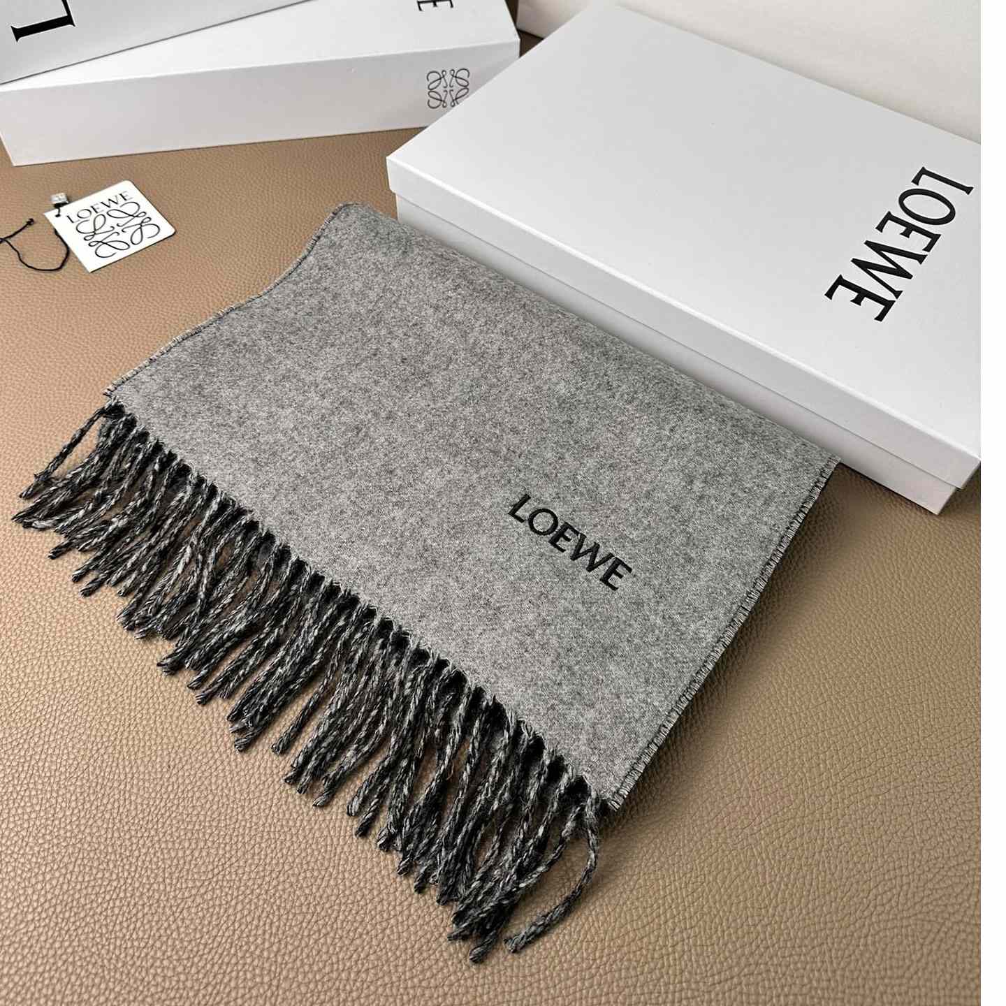 Loewe Scarf In Wool And Cashmere - DesignerGu