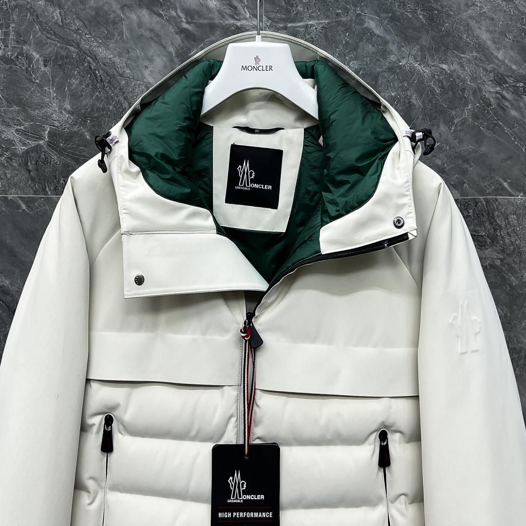 Moncler Short Down Jacket - DesignerGu