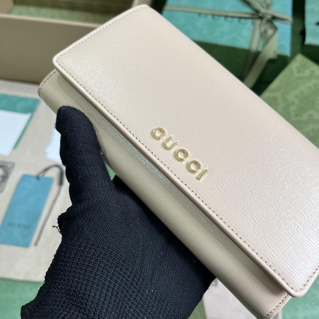 Gucci Continental Wallet With Gucci Script - DesignerGu