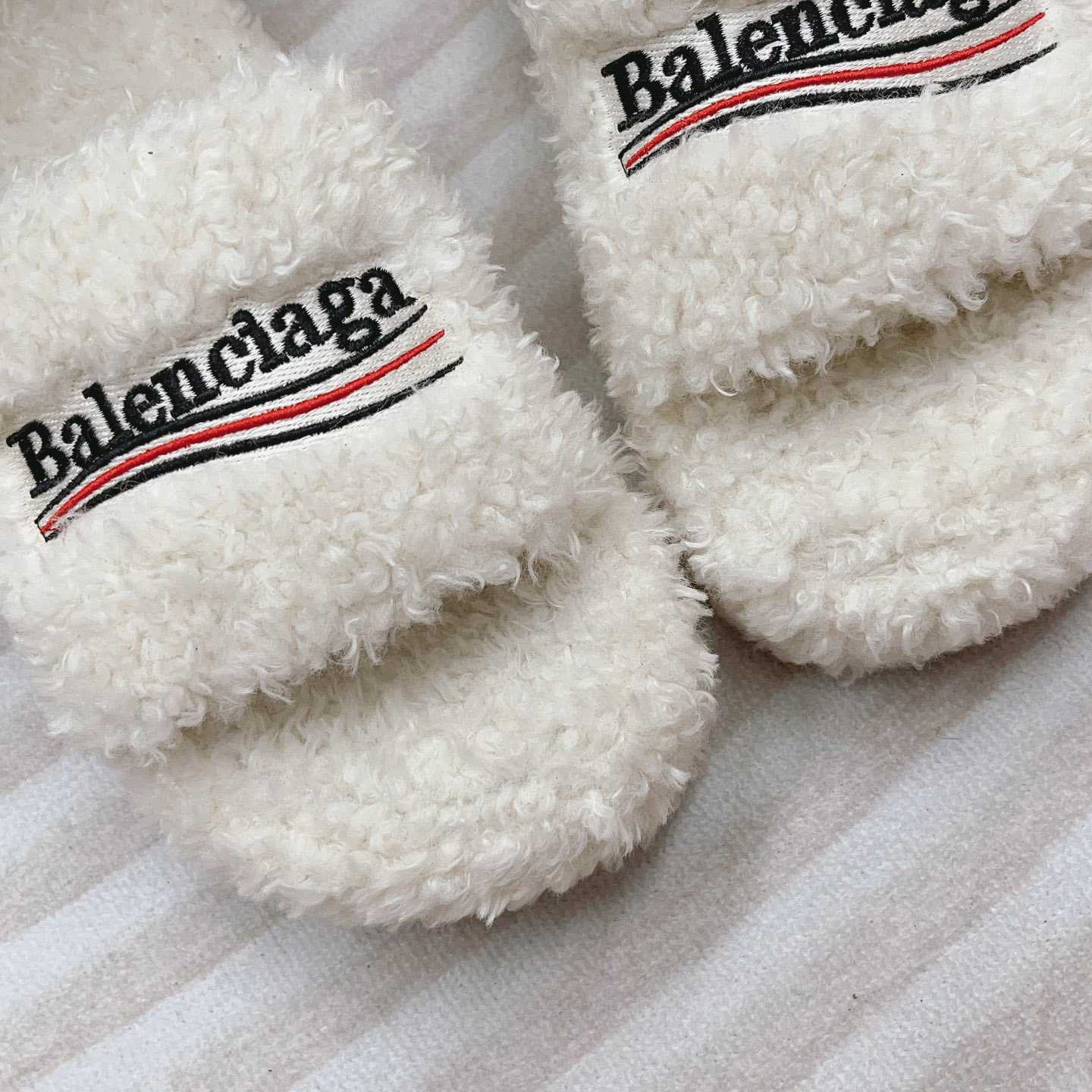 Balenciaga Furry Platform Sandal In White - DesignerGu