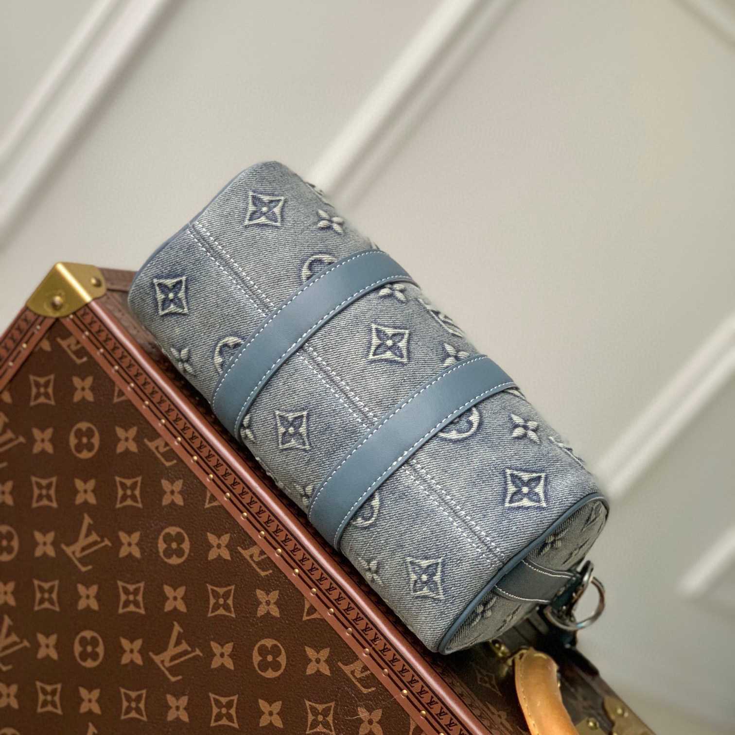 Louis Vuitton Keepall Bandoulière 25   M22762 - DesignerGu