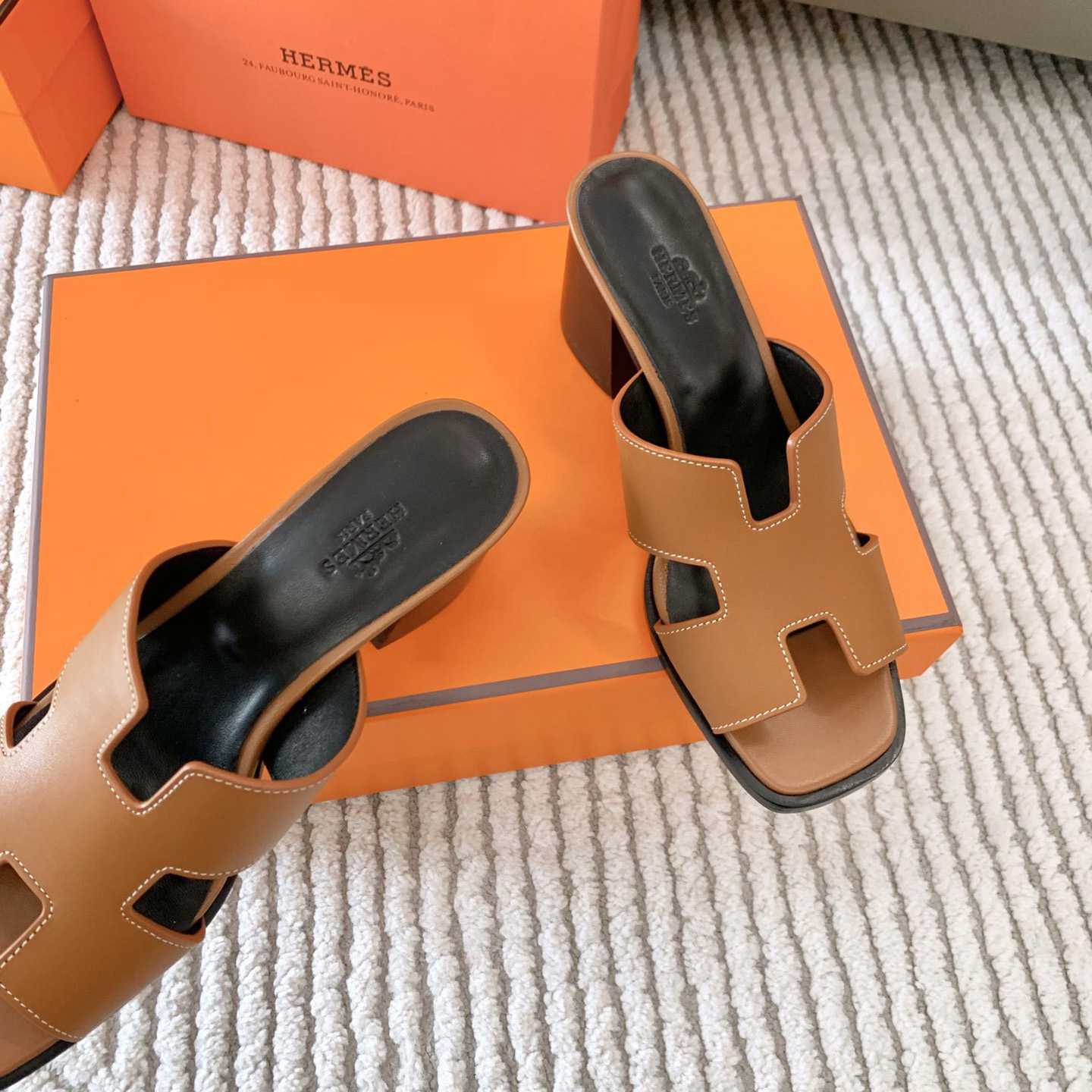 Hermes Oran Sandal - DesignerGu