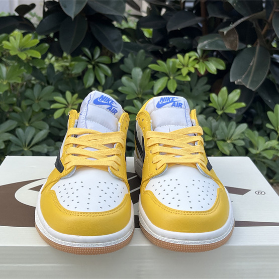 Travis Scott x Air Jordan 1 Low “Canary”  Sneaker   DZ4137-700 - DesignerGu