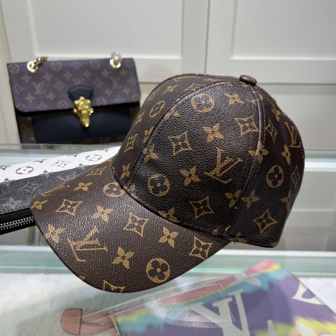 Louis Vuitton Monogram Cap - DesignerGu