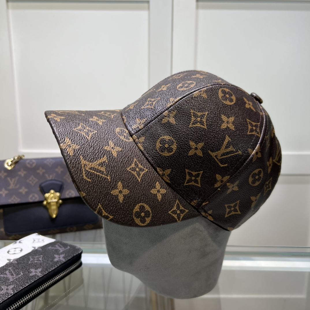 Louis Vuitton Monogram Cap - DesignerGu