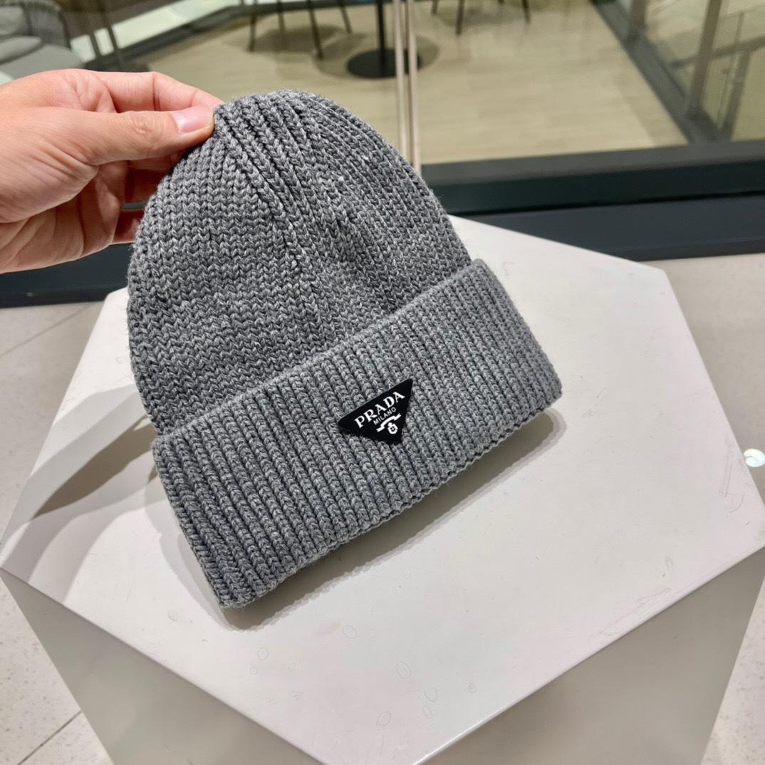 Prada Wool And Cashmere Beanie - DesignerGu