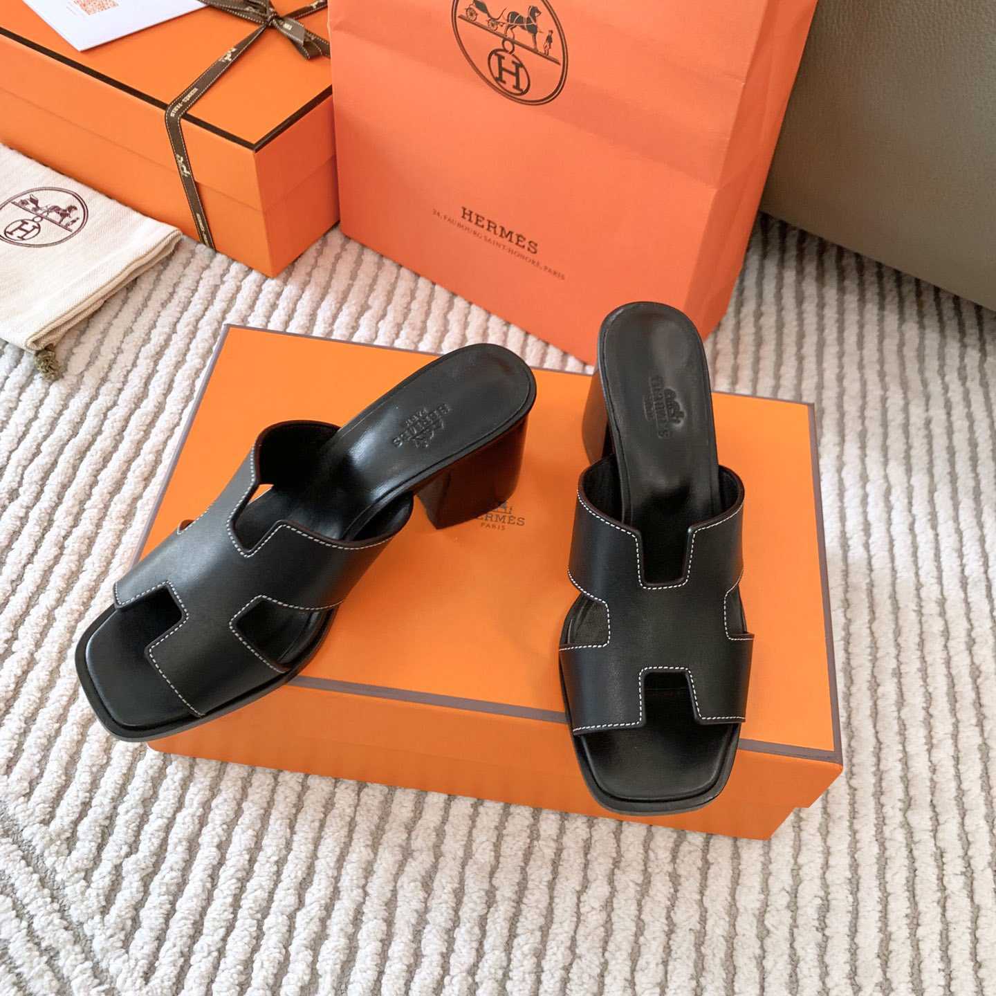 Hermes Oran Sandal - DesignerGu