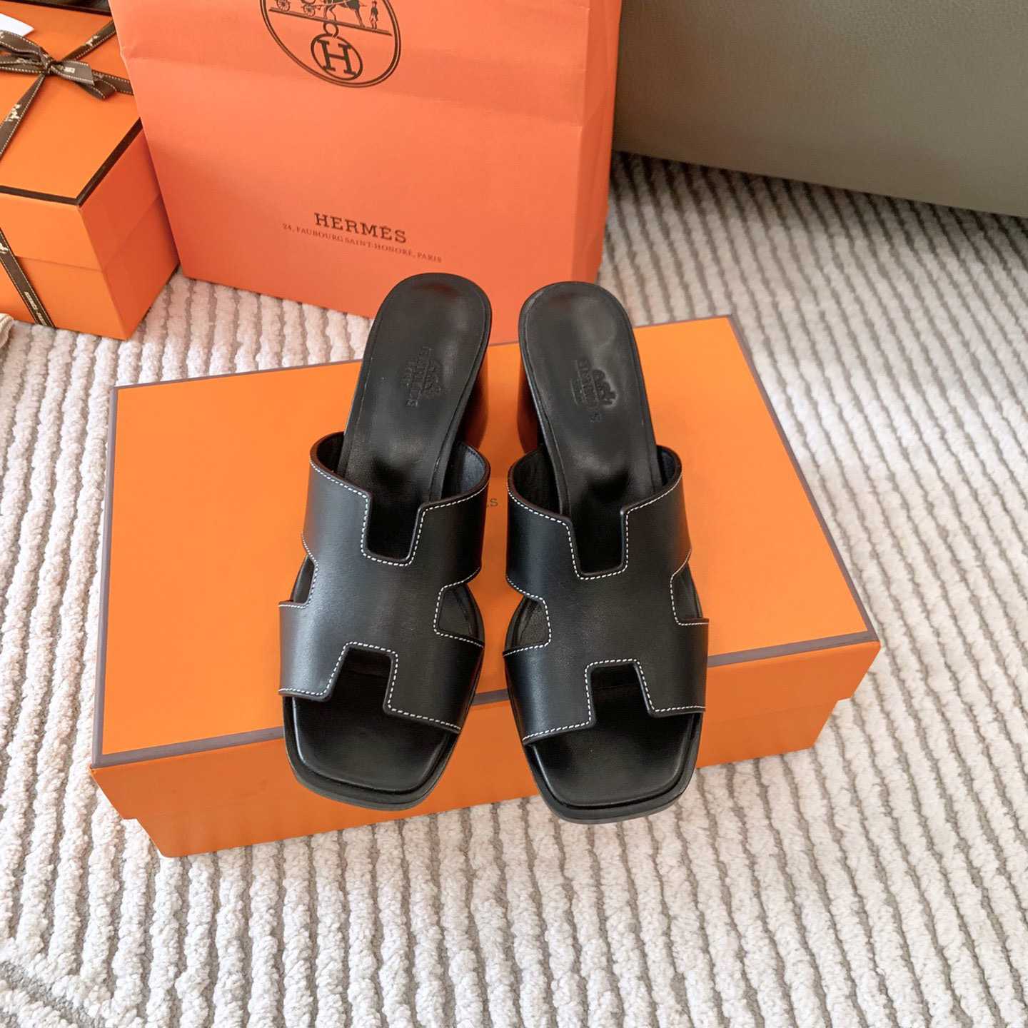 Hermes Oran Sandal - DesignerGu