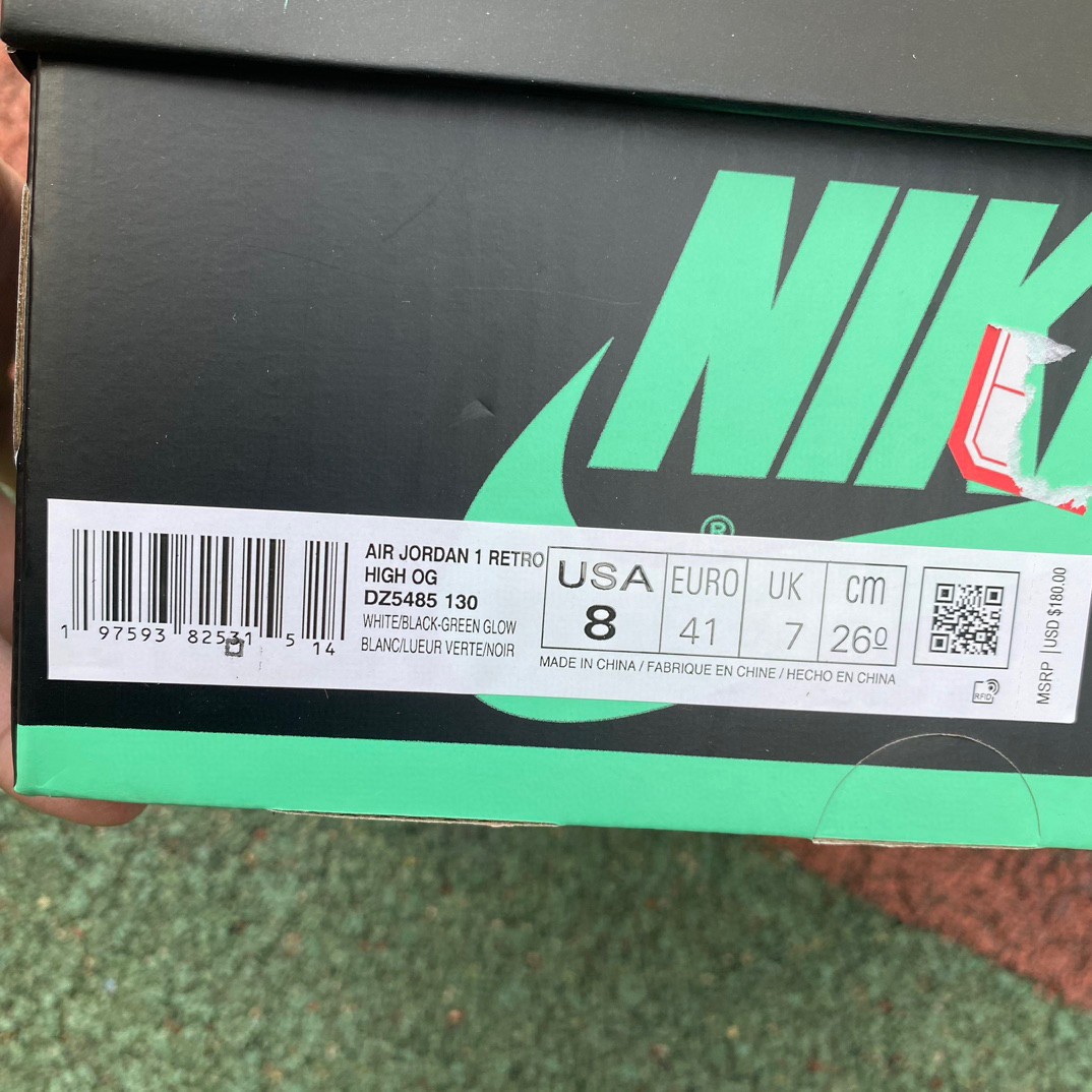 Air Jordan 1 Retro High OG “Green Glow” Sneaker    DZ5485-130 - DesignerGu