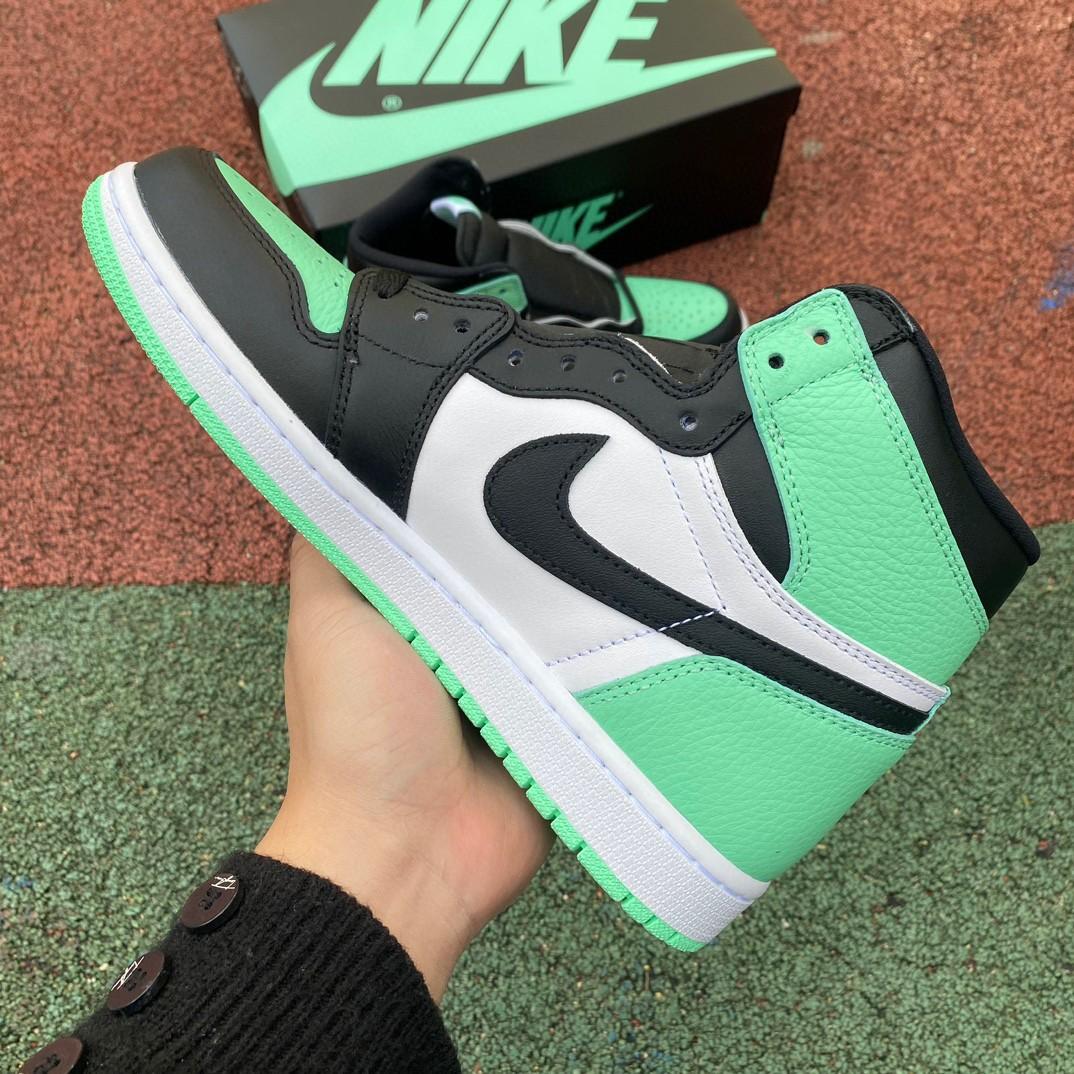 Air Jordan 1 Retro High OG “Green Glow” Sneaker    DZ5485-130 - DesignerGu