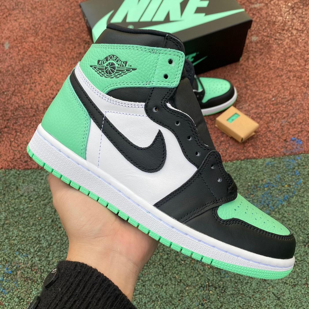 Air Jordan 1 Retro High OG “Green Glow” Sneaker    DZ5485-130 - DesignerGu