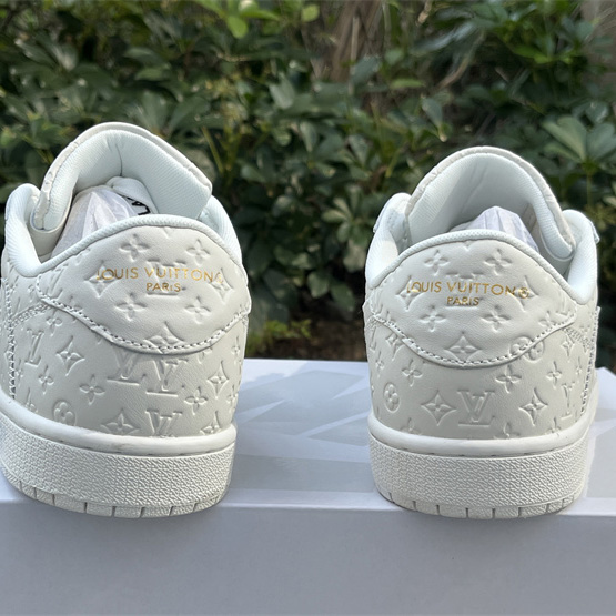 Louis Vuitton X Air Jordan 1 Low Sneaker      1A9V87 - DesignerGu