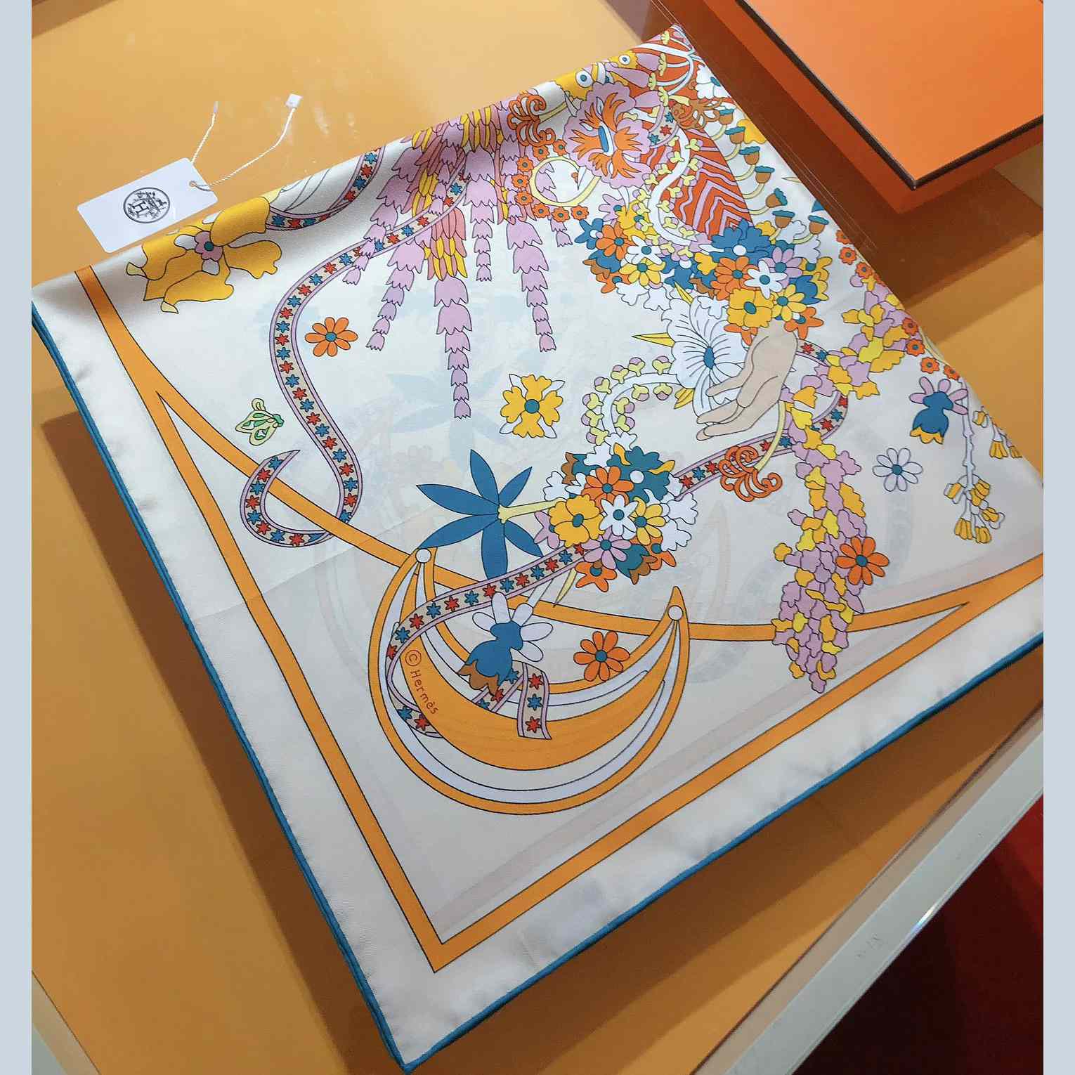 Hermes La Danse Du Printemps Scarf   90cm - DesignerGu