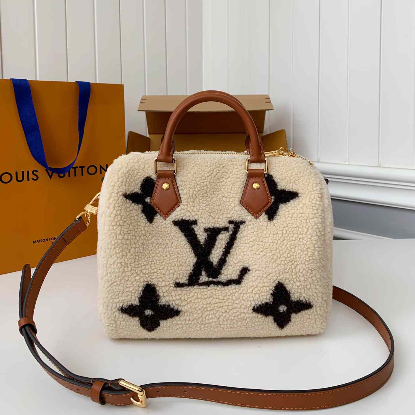 Louis Vuitton Speedy Bandoulière 25   M23468 - DesignerGu