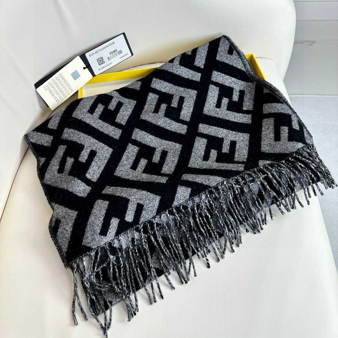 Fendi Black Cashmere Scarf - DesignerGu