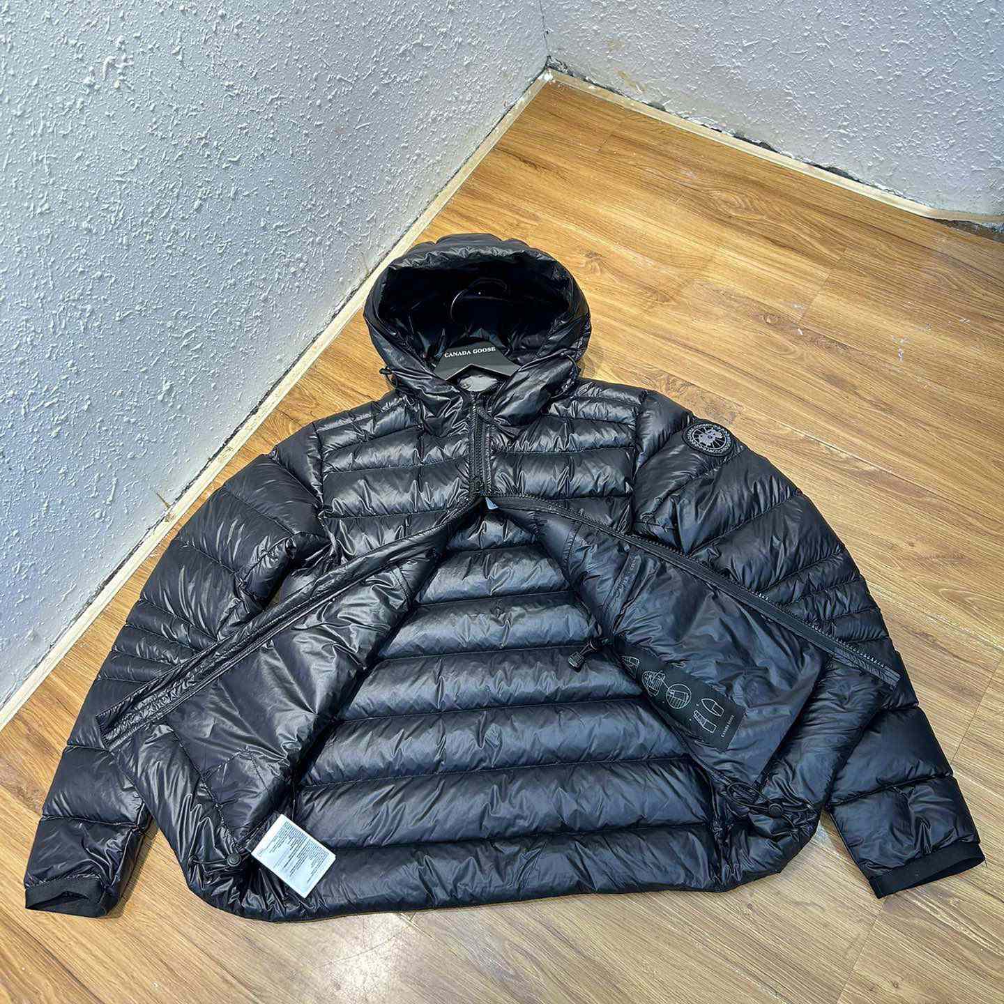 Canada Goose Logo-patch Padded Jacket - DesignerGu