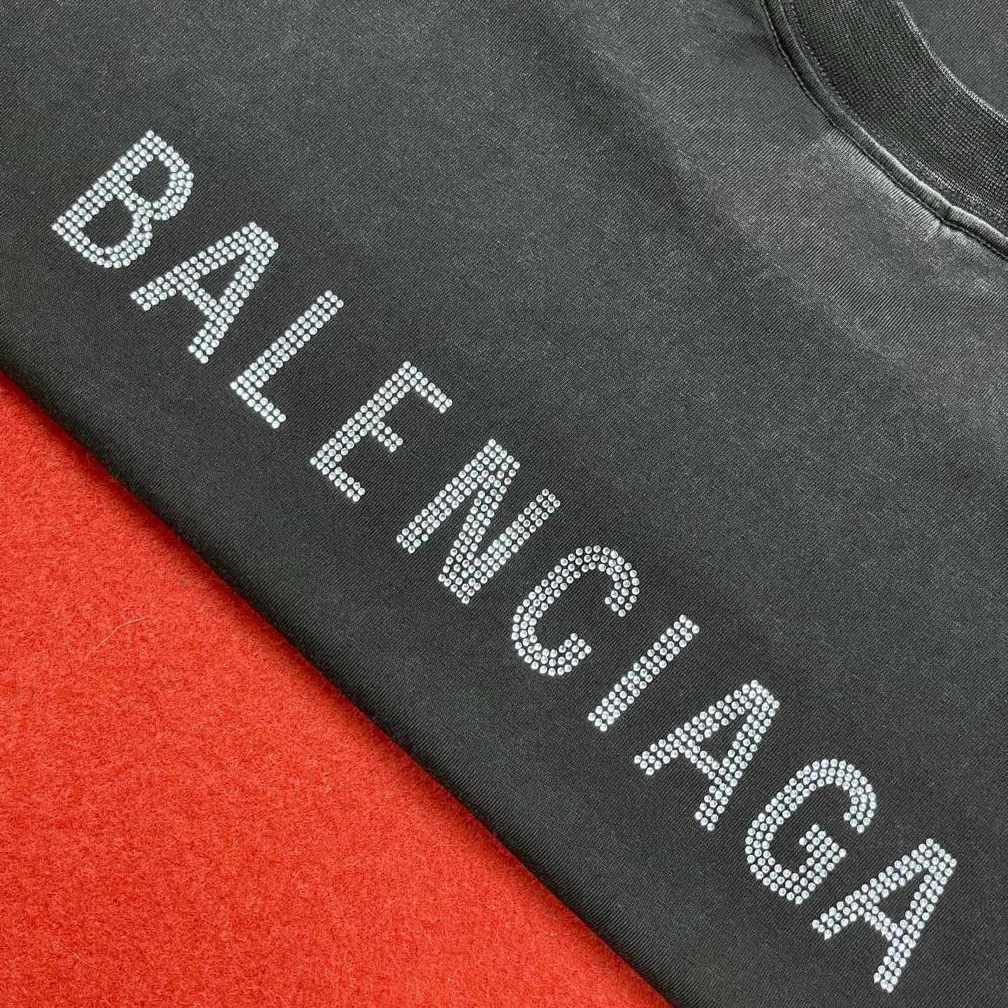 Balenciaga Long Sleeve T-Shirt Oversized In Black - DesignerGu