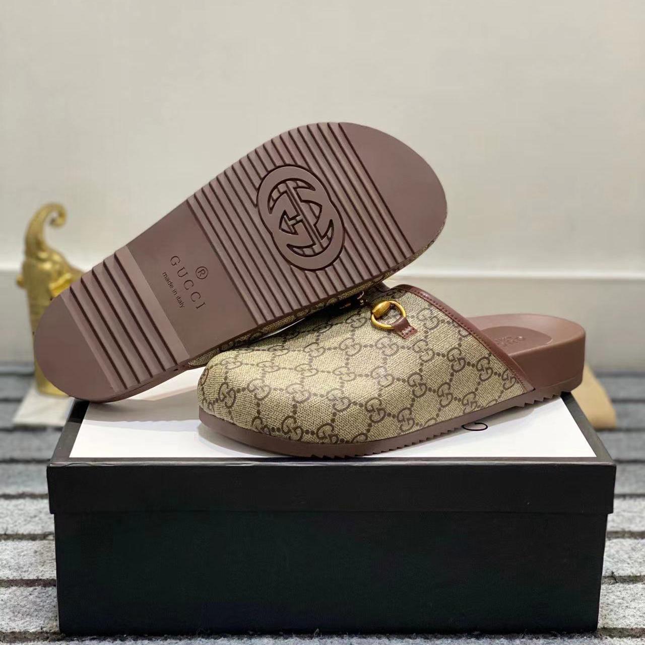 Gucci GG Horsebit Slipper - DesignerGu