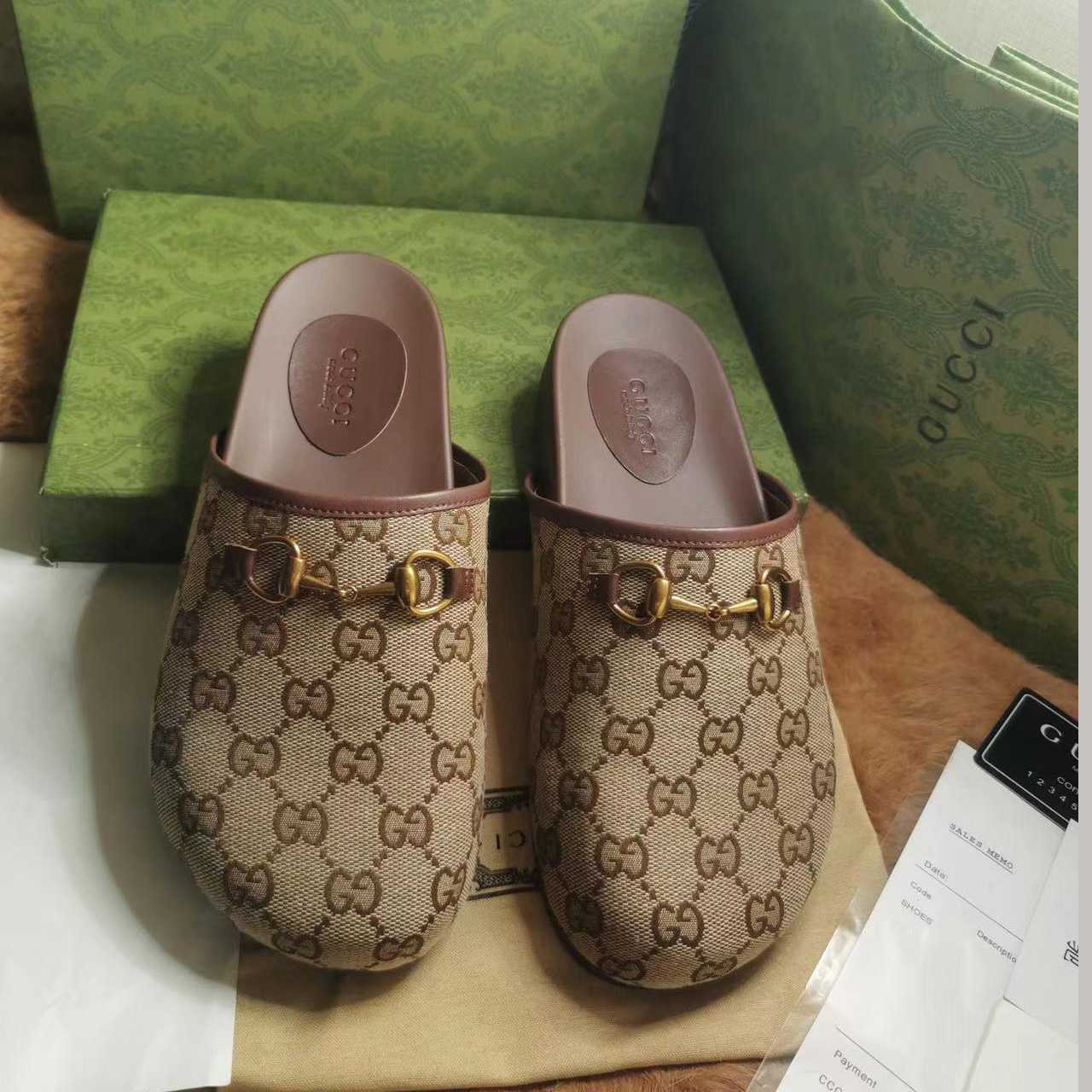 Gucci GG Horsebit Slipper - DesignerGu