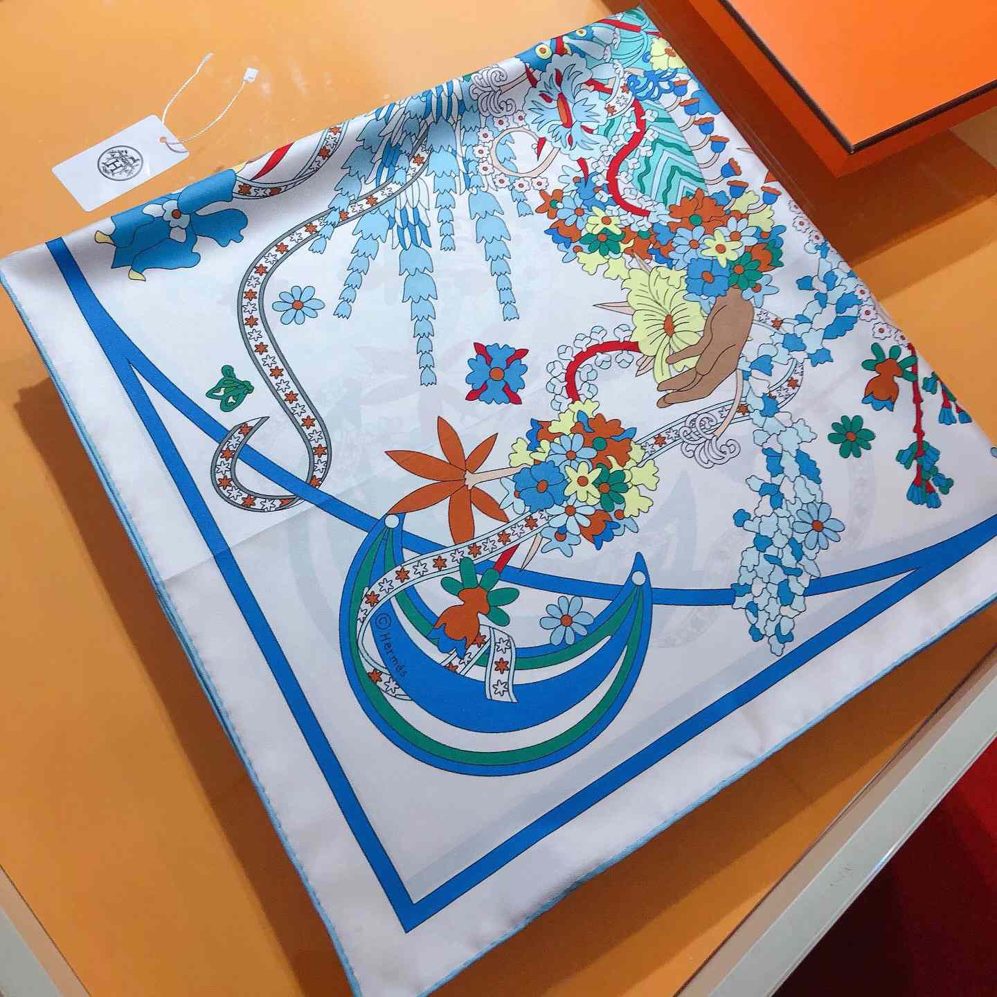 Hermes La Danse Du Printemps Scarf   90cm - DesignerGu