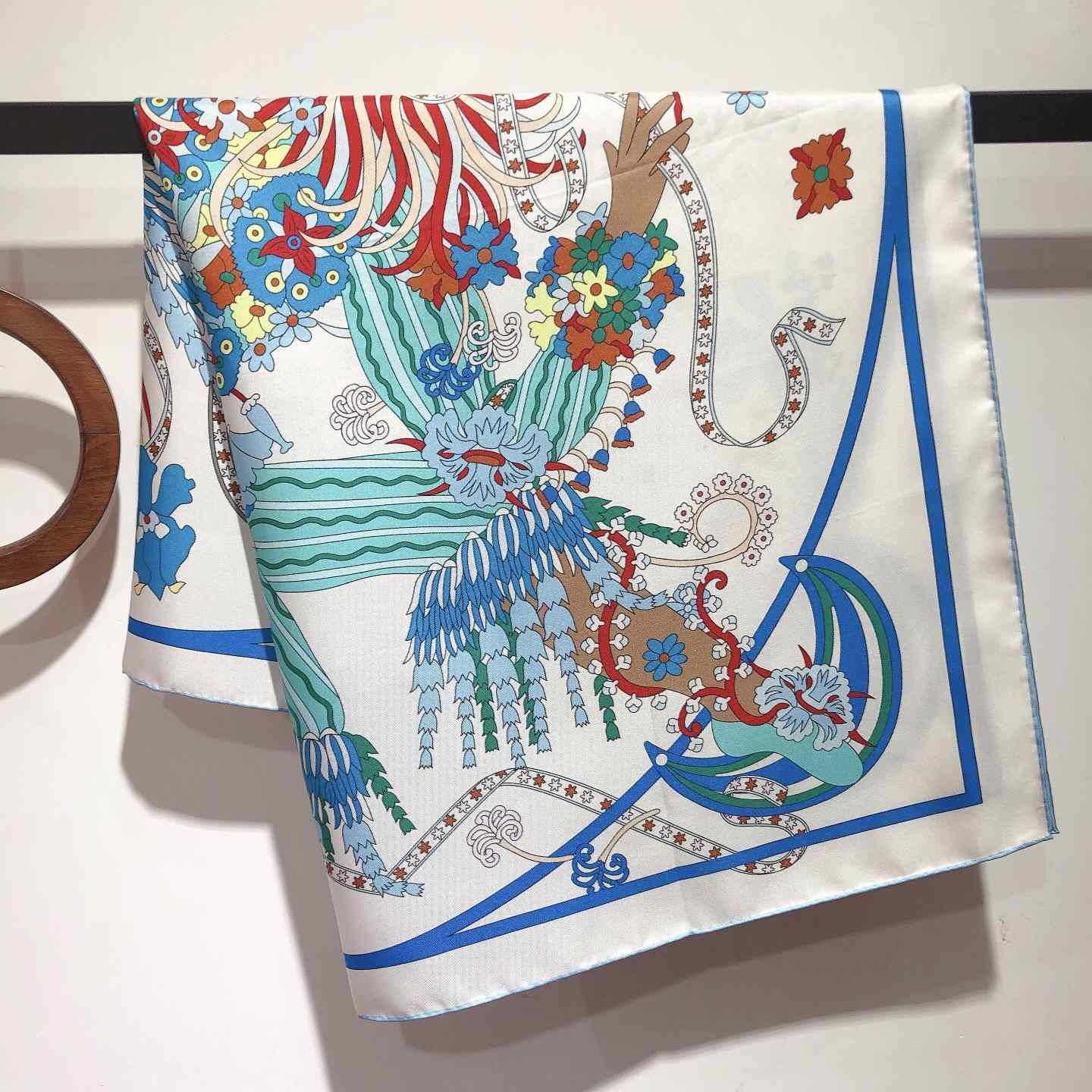 Hermes La Danse Du Printemps Scarf   90cm - DesignerGu