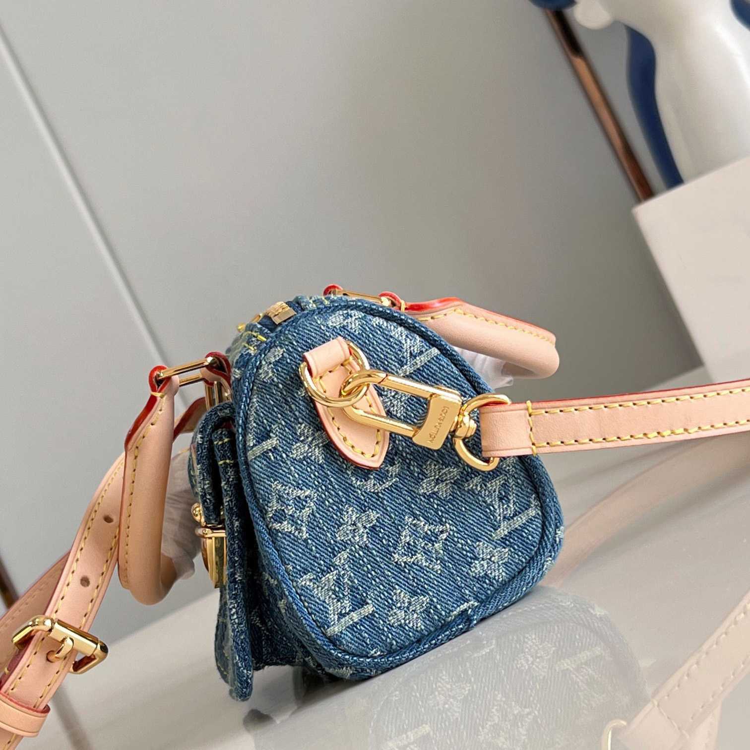 Louis Vuitton Nano Speedy       M82950 - DesignerGu