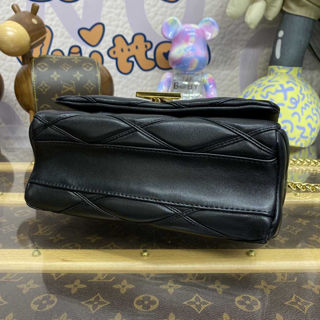 Louis Vuitton GO-14 MM   M22891 - DesignerGu