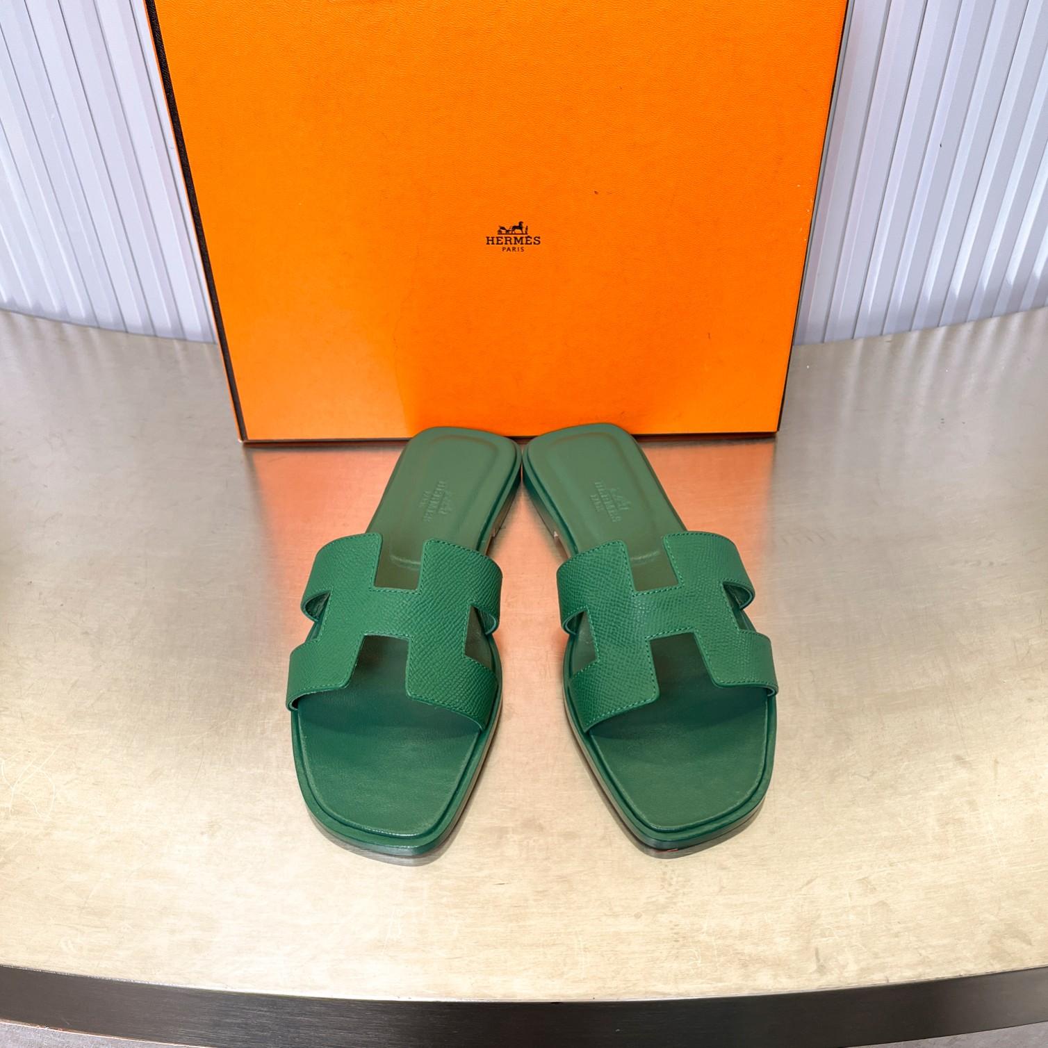 Hermes Izmir Sandal - DesignerGu