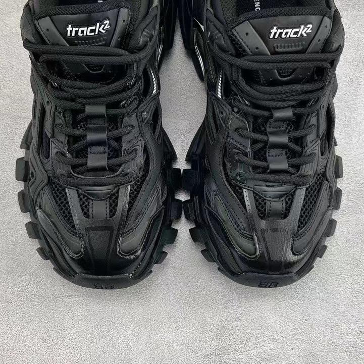 Balenciaga Track Sneaker  - DesignerGu