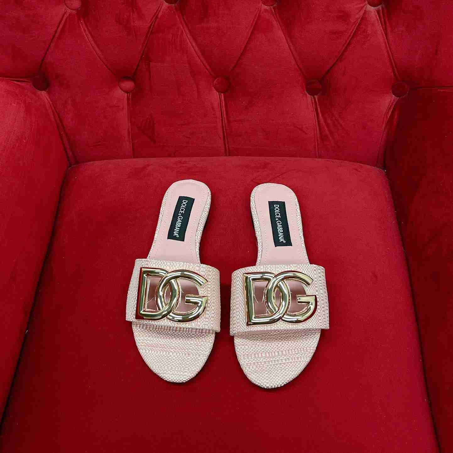 Dolce & Gabbana Raffia Sliders - DesignerGu