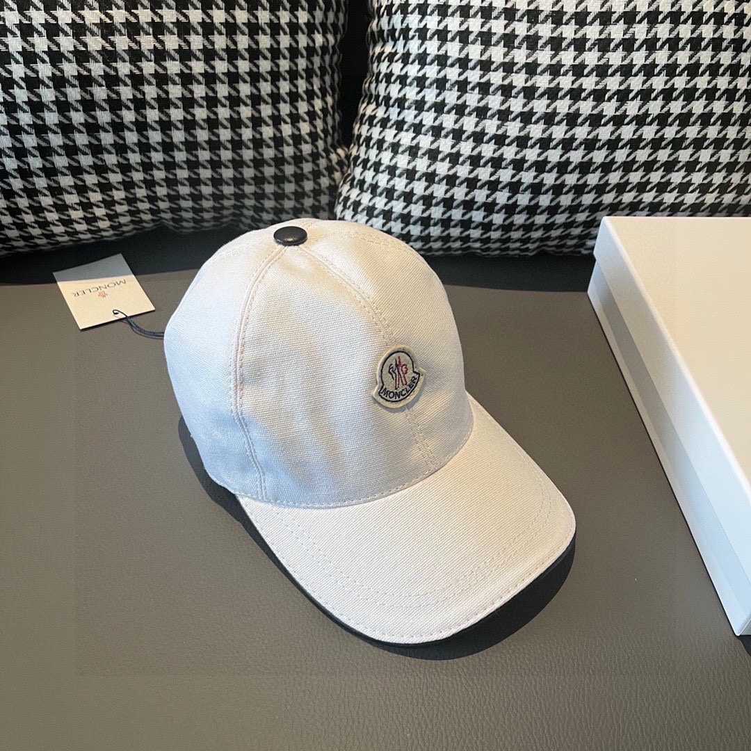 Moncler Cap - DesignerGu