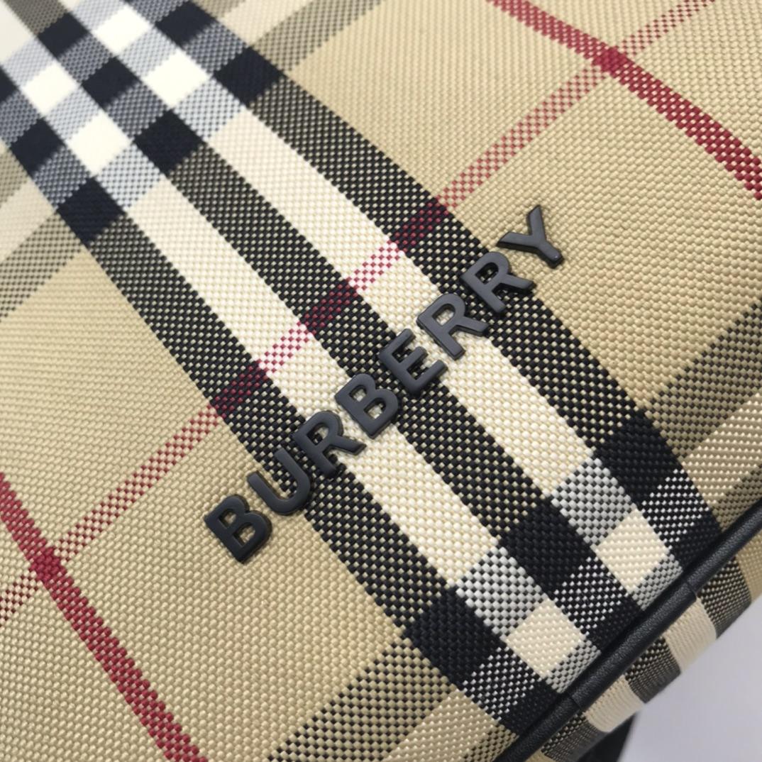 Burberry Freddie Bag - DesignerGu