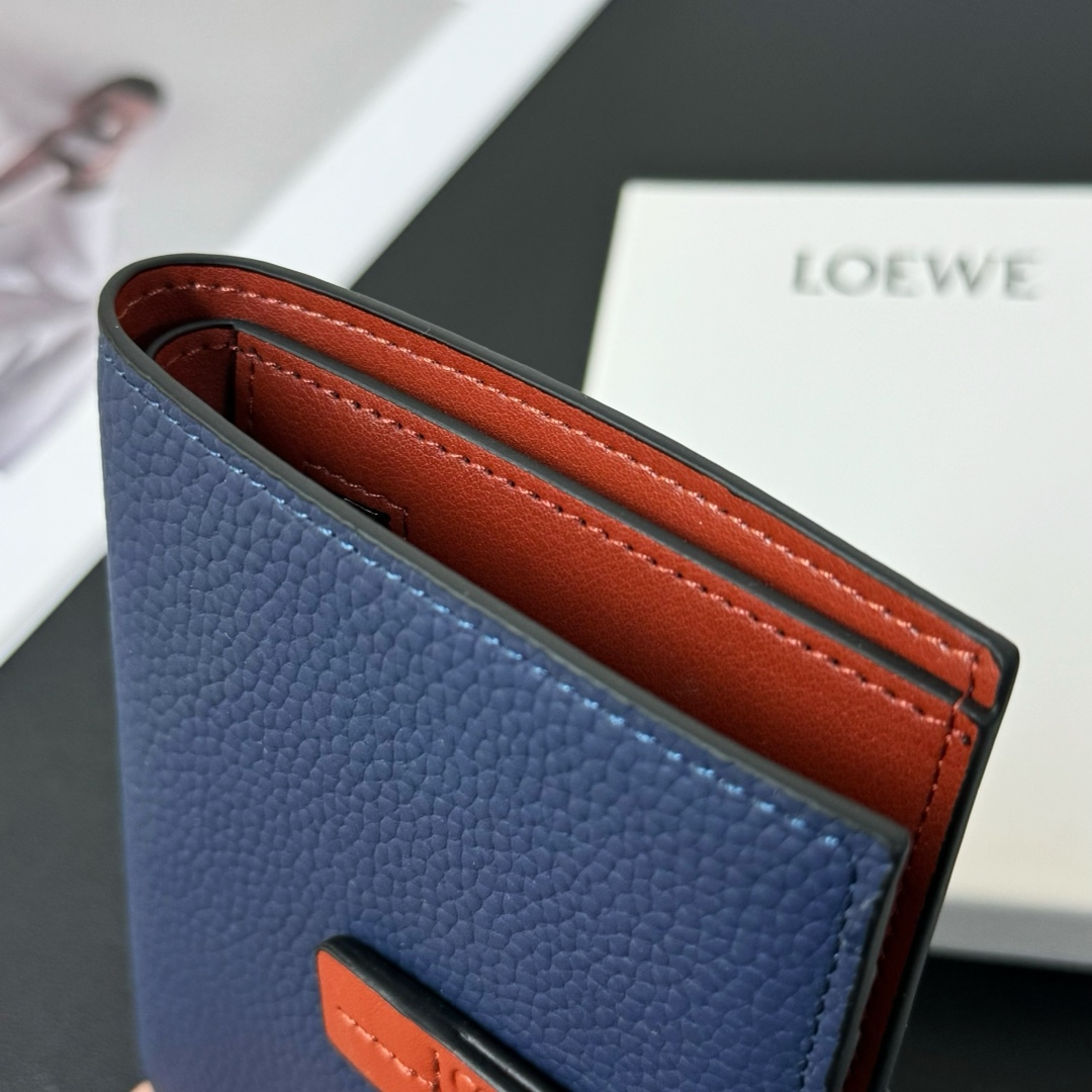 Loewe Medium Vertical Grained-Leather Wallet(14×11cm) - DesignerGu