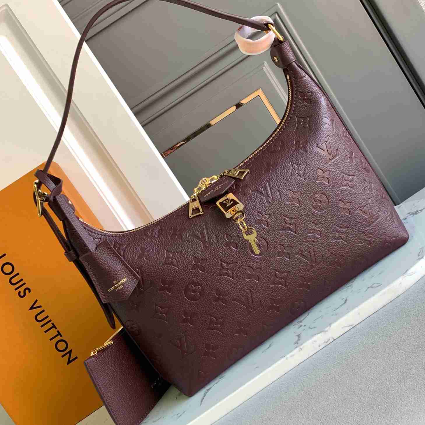 Louis Vuitton Sac Sport   M46674 - DesignerGu