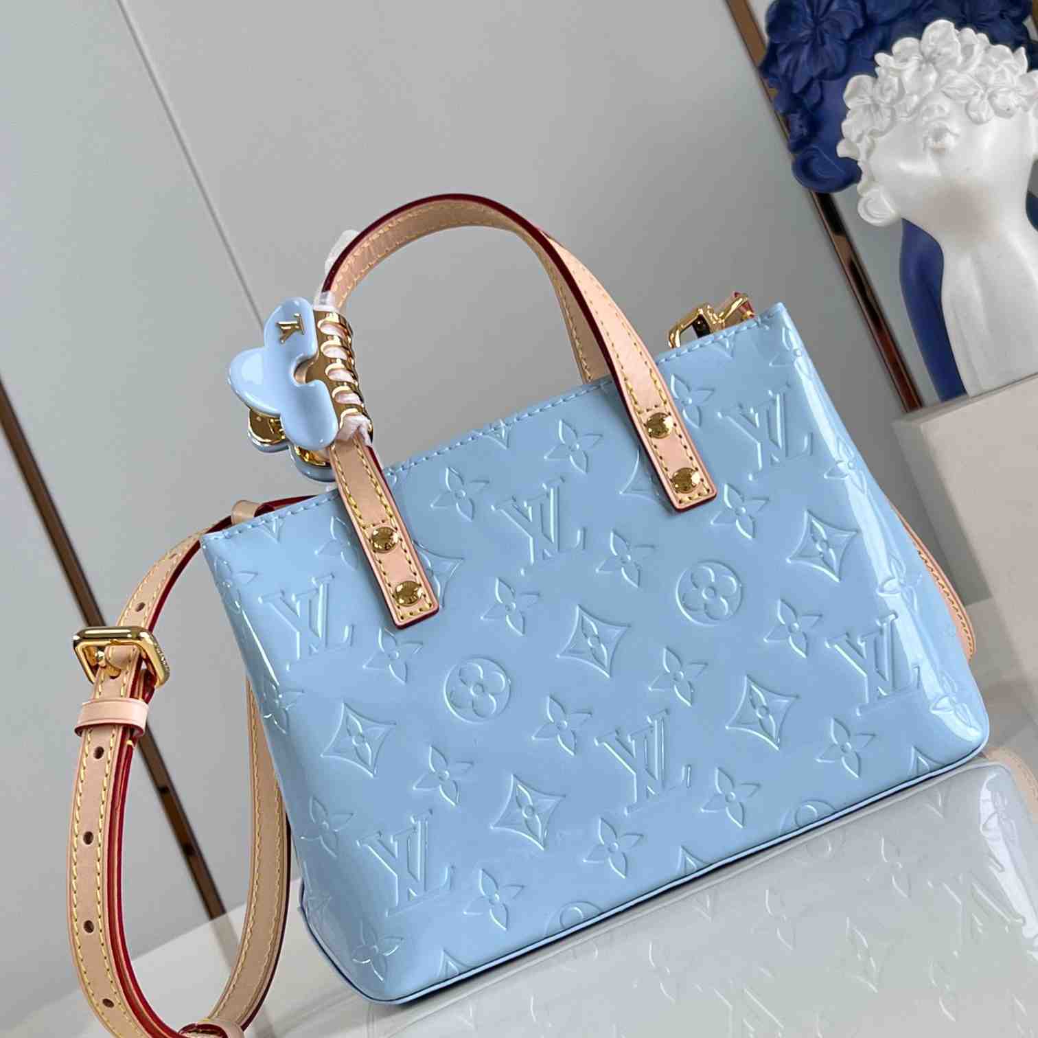 Louis Vuitton Reade PM    M24144 - DesignerGu