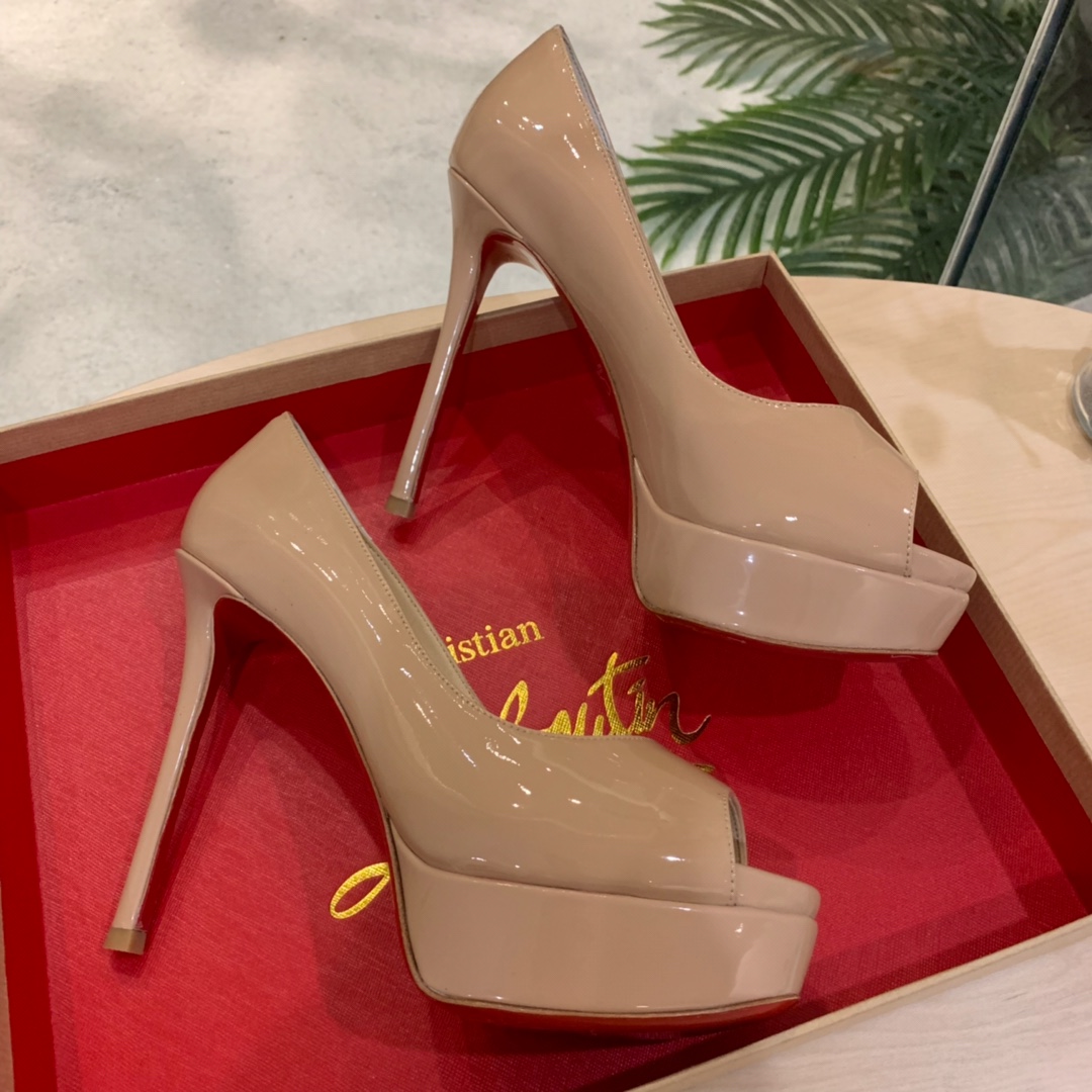 Christian Louboutin Heels - DesignerGu