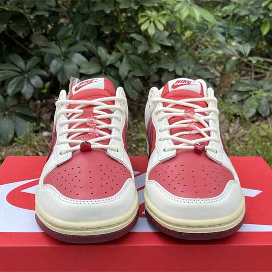 Nike Dunk Low Sneaker       HF0736-161 - DesignerGu