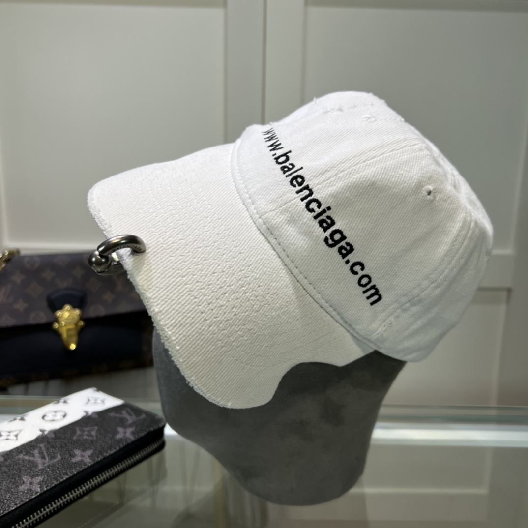 Balenciaga Embroidered-logo Six-panel Cap - DesignerGu