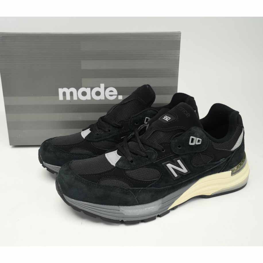 New Balance 992 Black Sneakers      M992BL  - DesignerGu