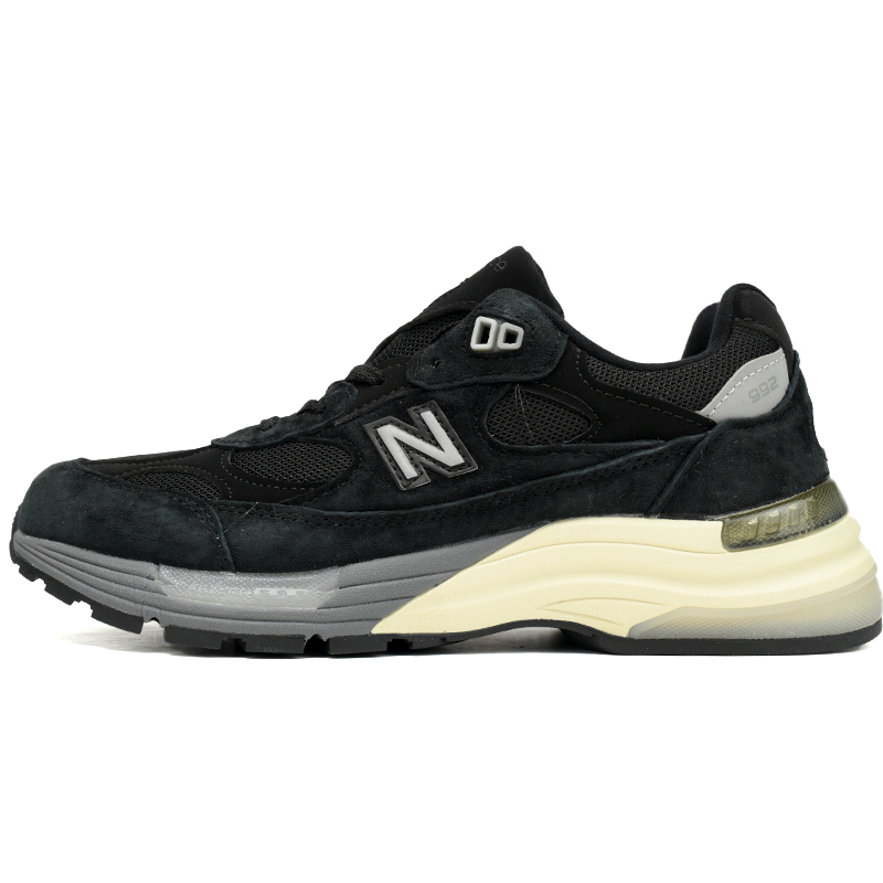 New Balance 992 Black Sneakers      M992BL  - DesignerGu