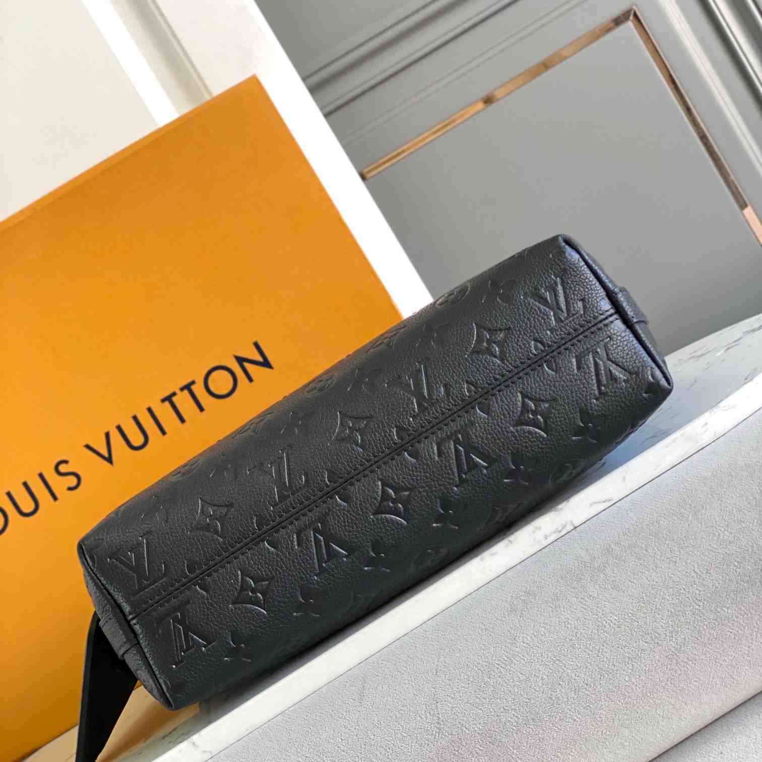 Louis Vuitton Sac Sport   M46610 - DesignerGu