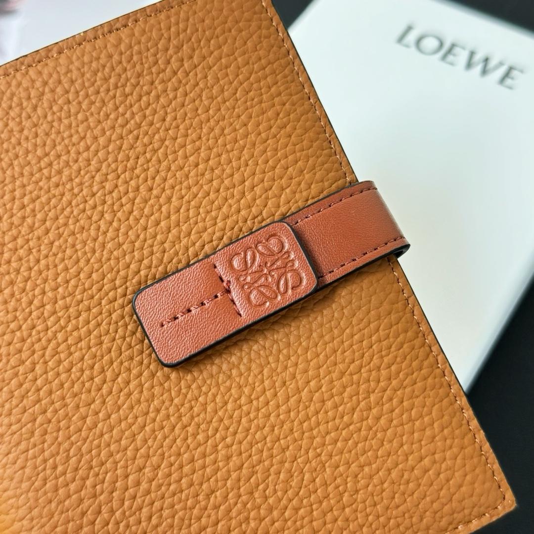 Loewe Medium Vertical Grained-Leather Wallet(14×11cm) - DesignerGu