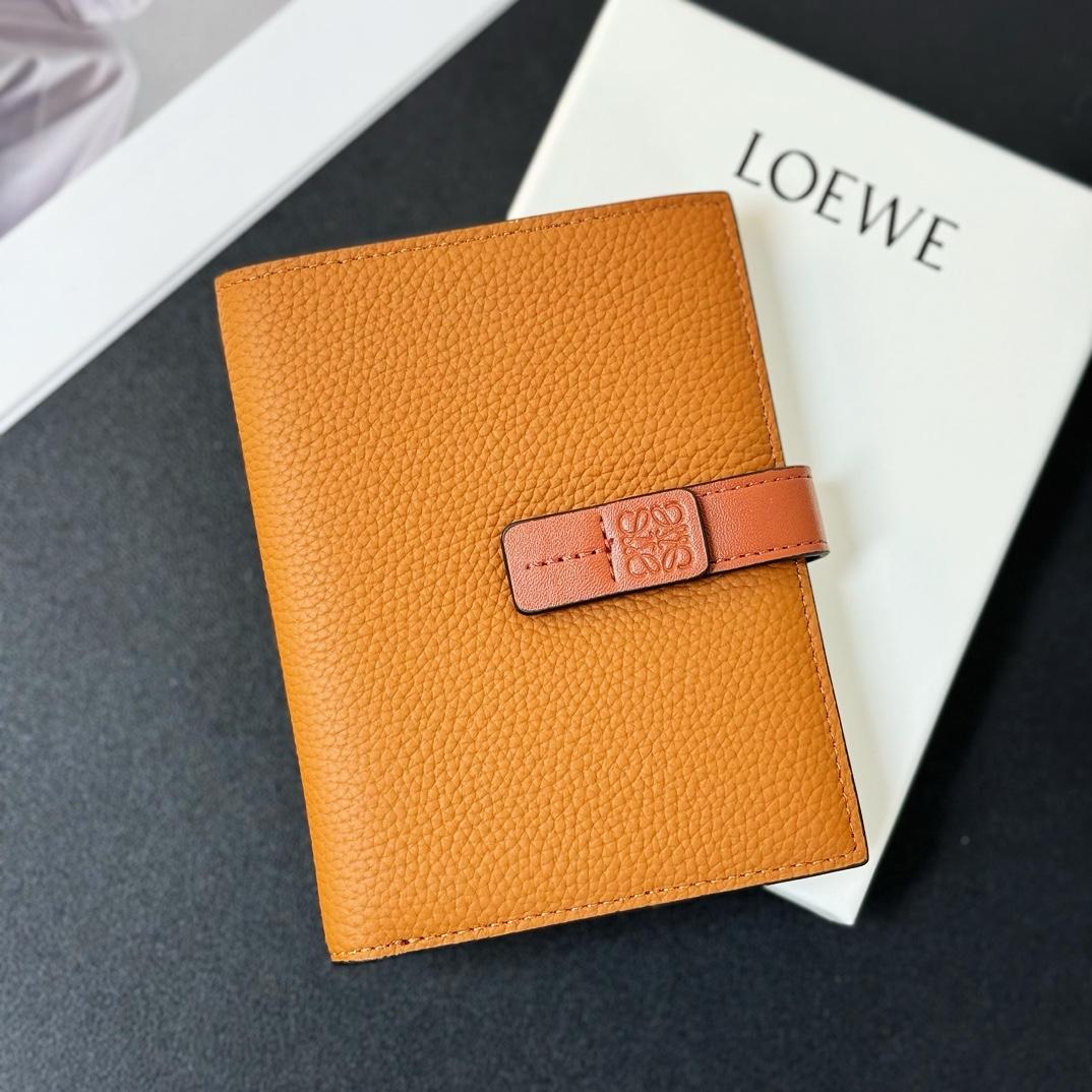 Loewe Medium Vertical Grained-Leather Wallet(14×11cm) - DesignerGu