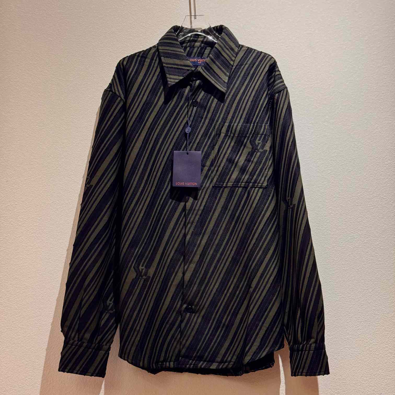 Louis Vuitton Cotton Jacquard Shirt   1AFAU7 - DesignerGu