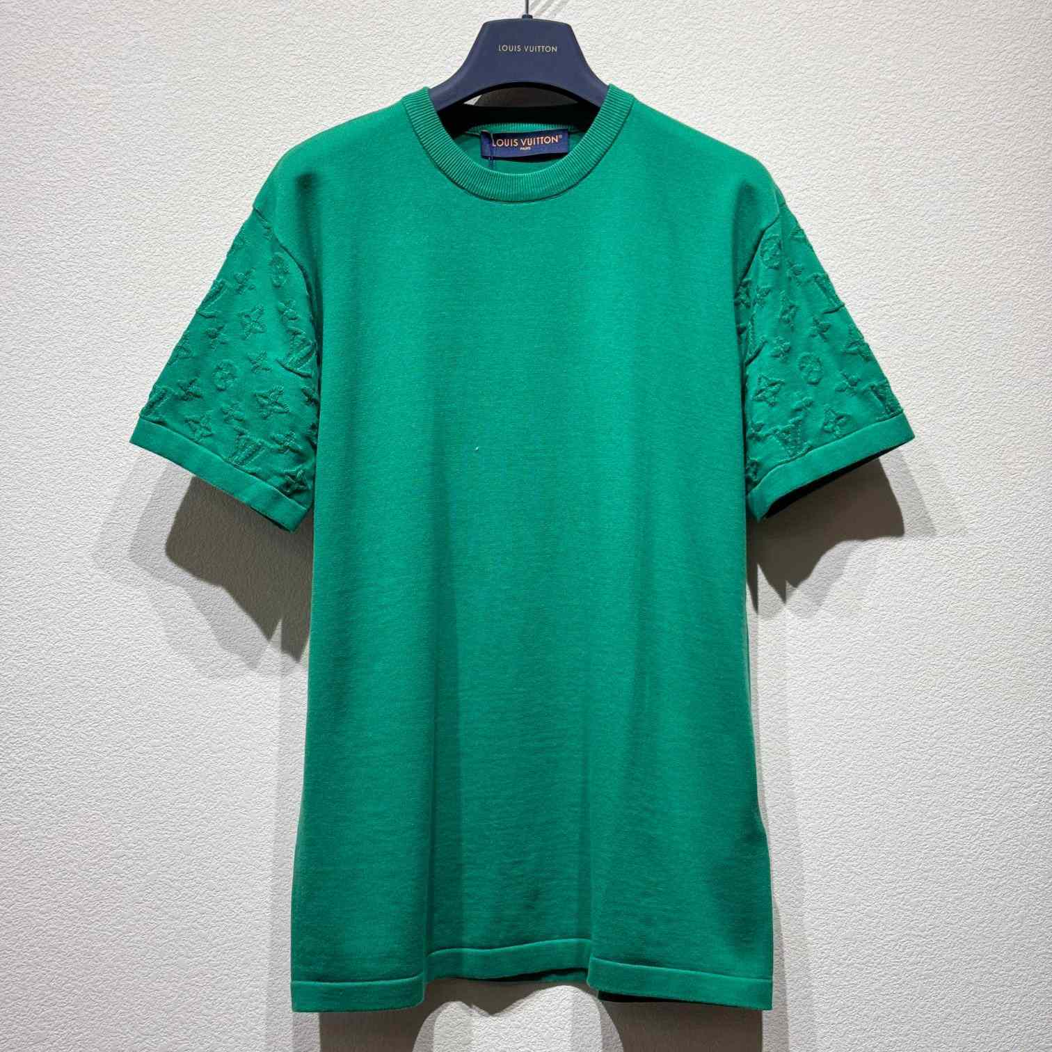 Louis Vuitton Short-Sleeved Signature Crewneck     1AFIU1 - DesignerGu