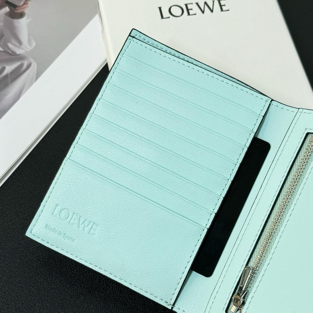 Loewe Medium Vertical Grained-Leather Wallet(14×11cm) - DesignerGu