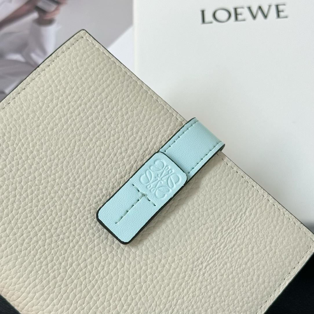 Loewe Medium Vertical Grained-Leather Wallet(14×11cm) - DesignerGu