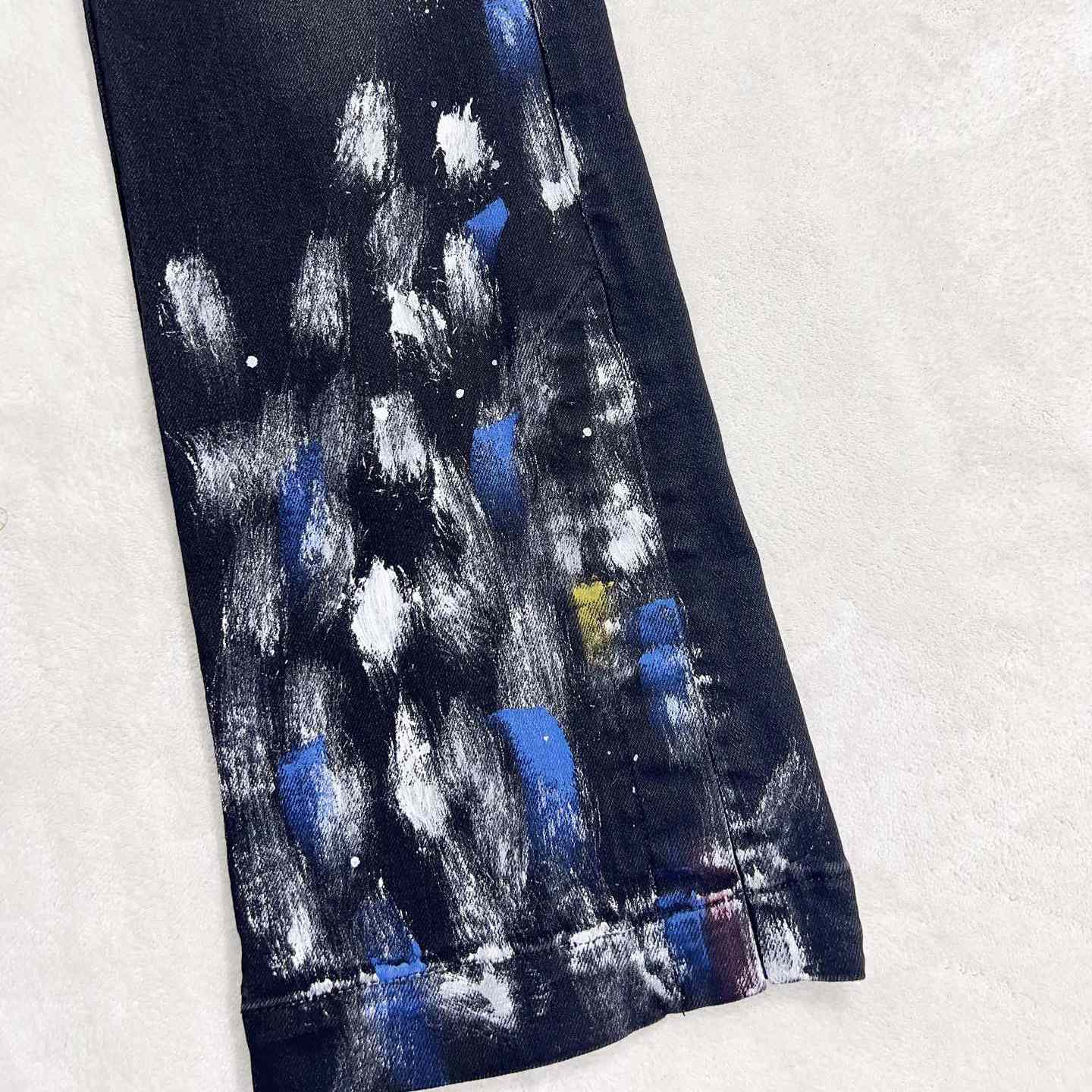 Amiri Paint Splatter Flared Jeans     AM3029-1 - DesignerGu